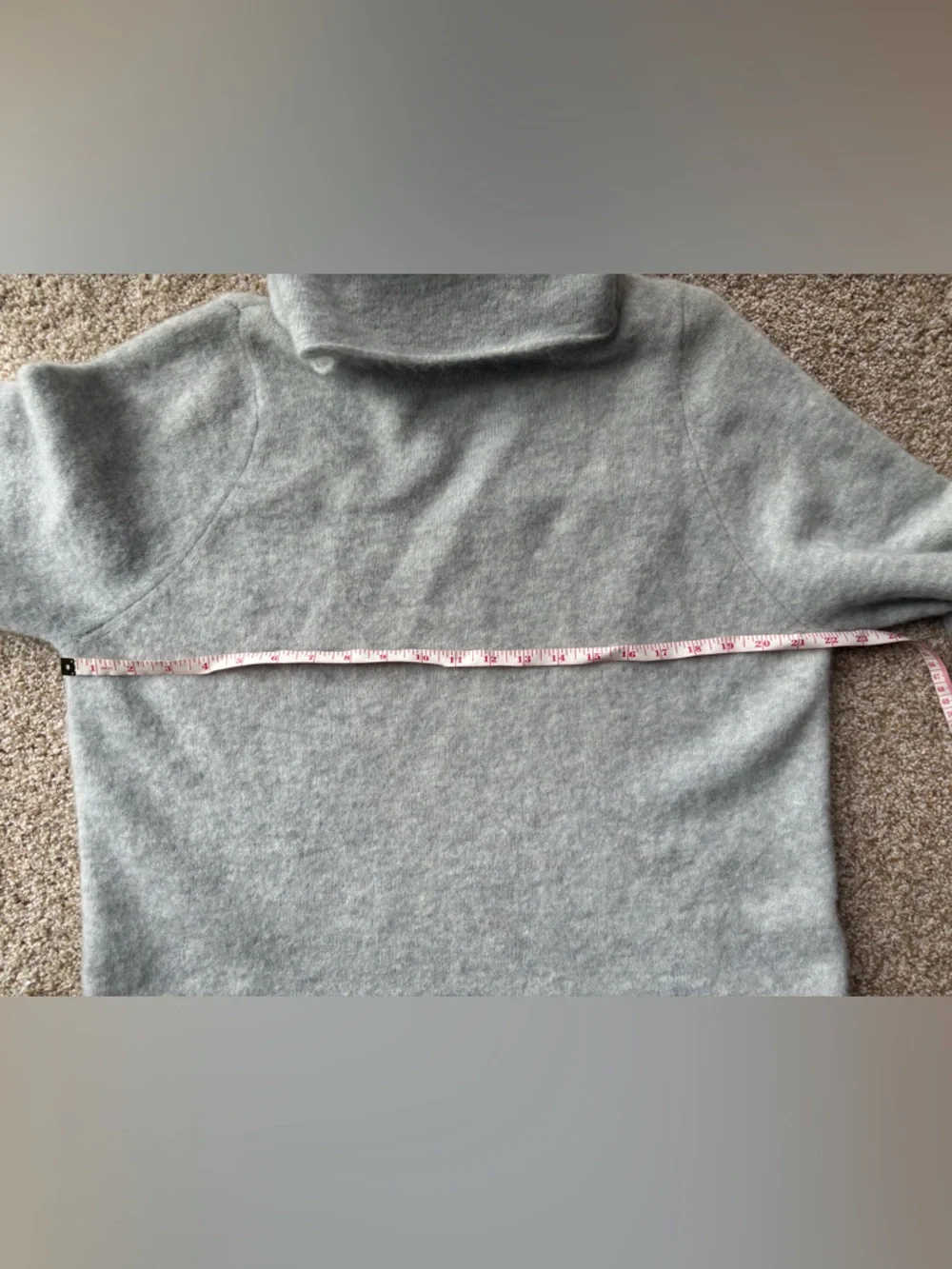 Aritzia Babaton The Group Adichie Sweater Light Grey Sweater size Medium - Picture 8 of 12